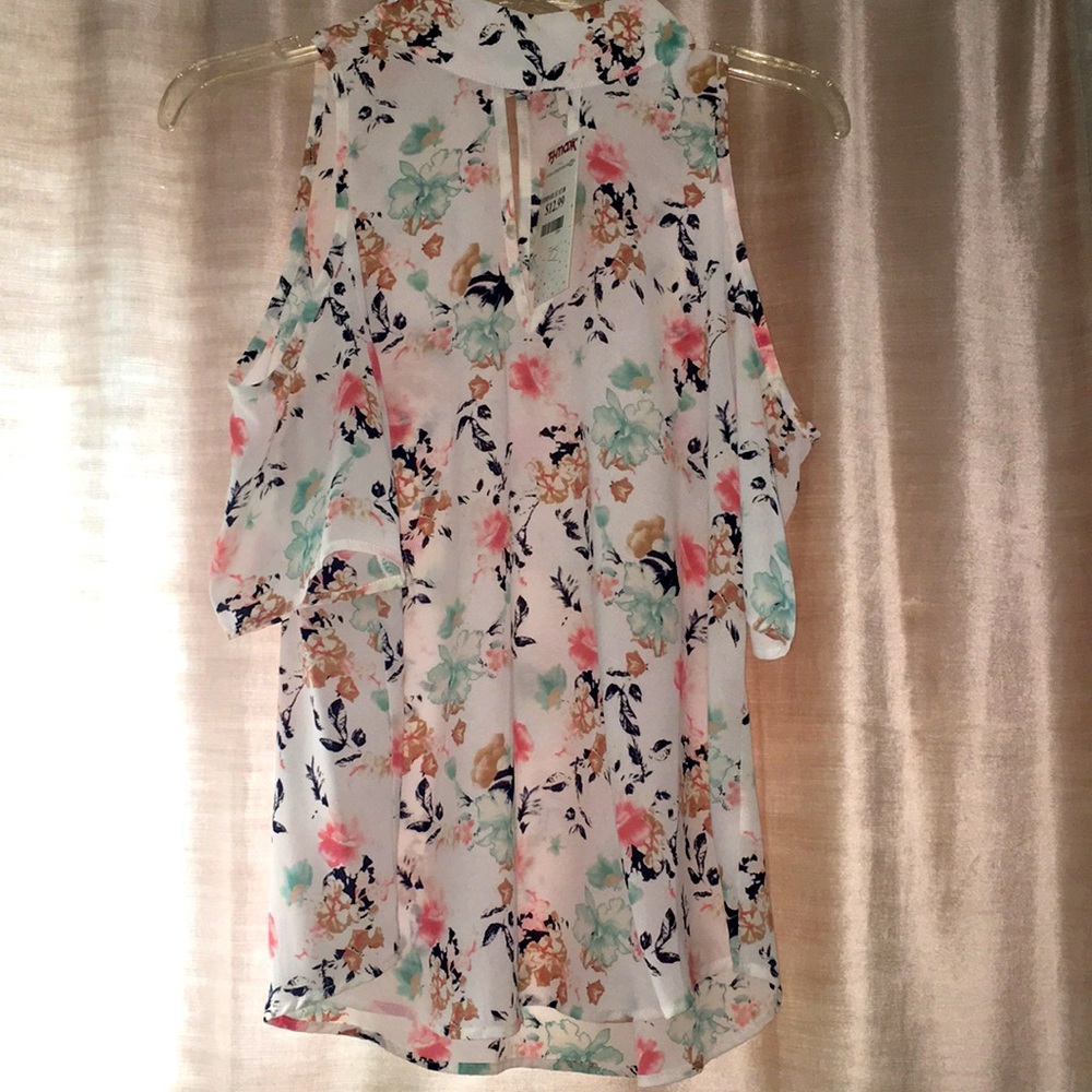 High neck, open shoulder floral top